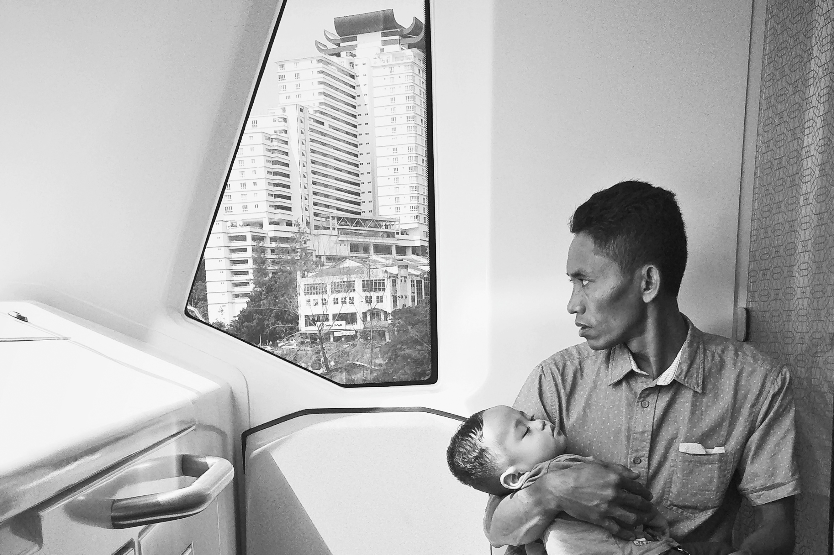 40 minutes | N. Munirah (Moon) Rohaizan